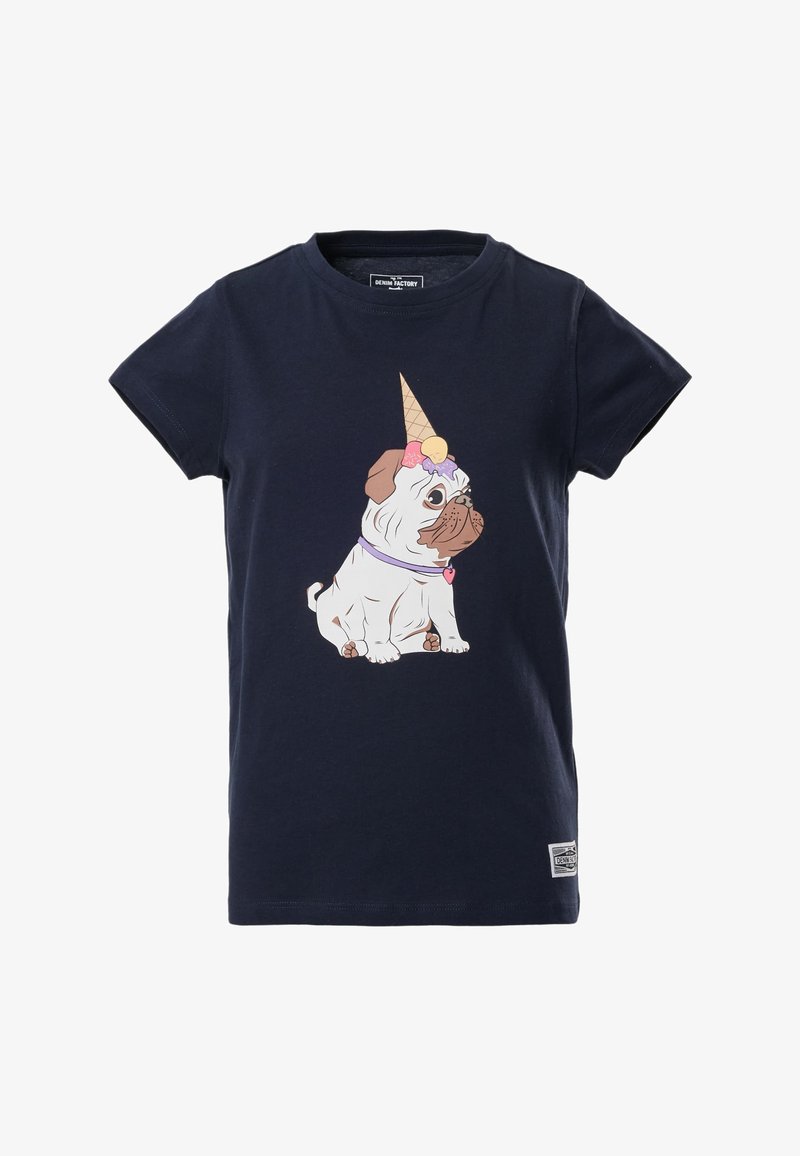 Marineblaue T-Shirt mit einem Cartoon-Mops, der sitzt, ein Halsband trägt und einen umgedrehten Eistüte mit schmelzenden Kugeln auf dem Kopf hat.