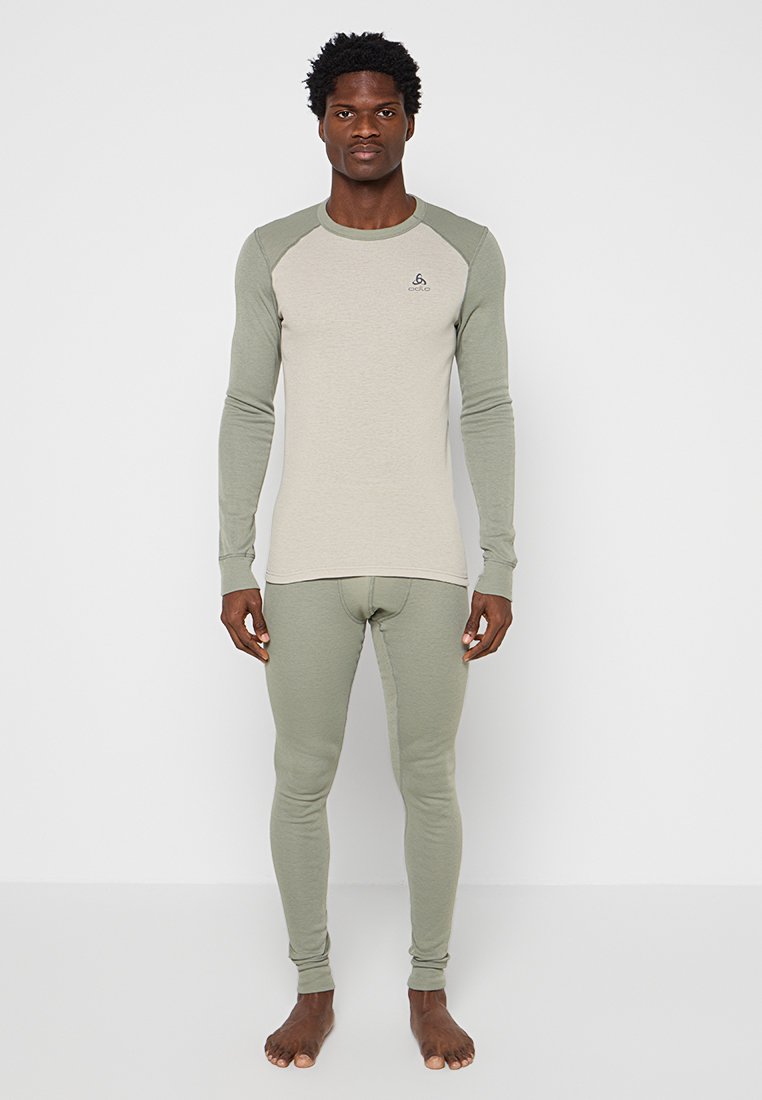 Odlo Pyjama niet gedefinieerd Odlo Pyjama niet gedefinieerd