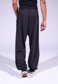 YOURTURN UNISEX - Trainingsbroek - grey