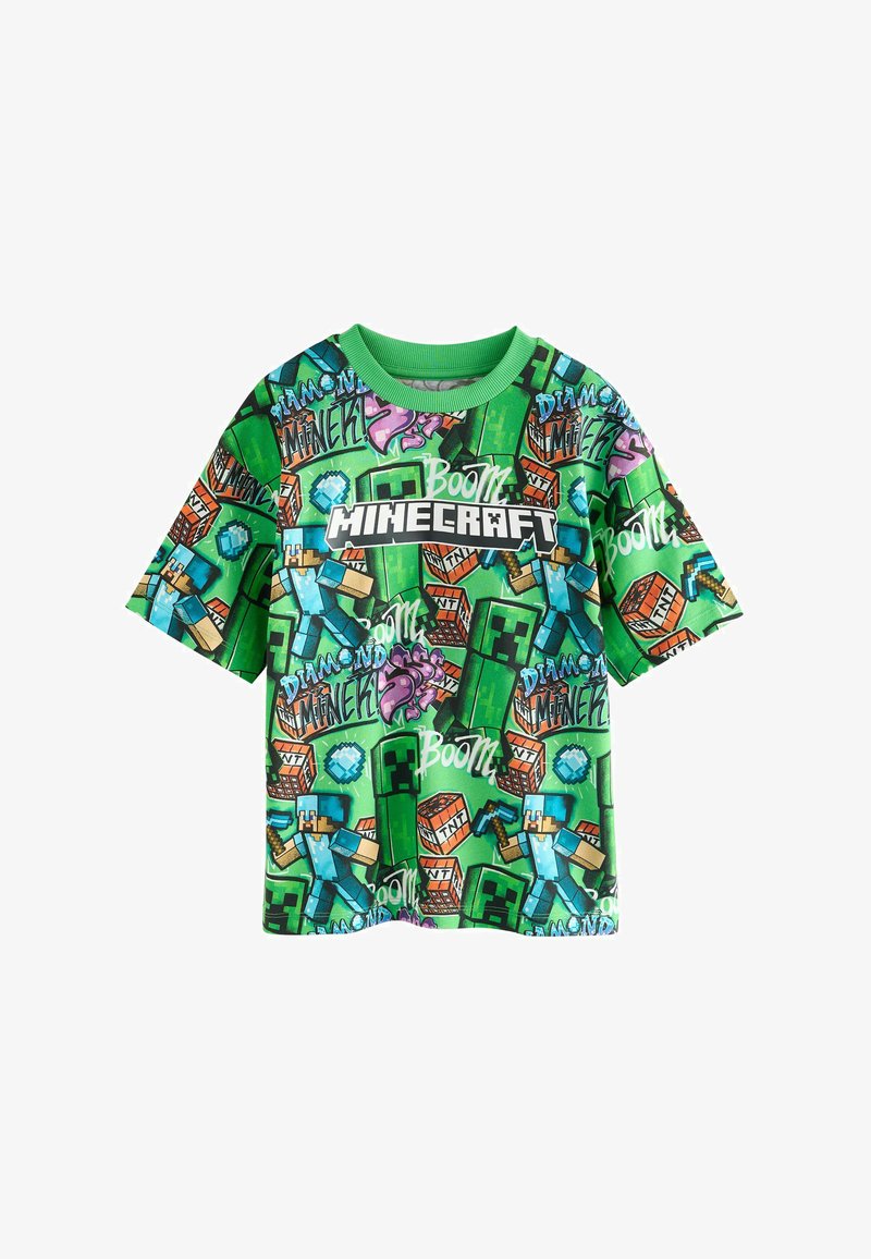 Groene t-shirt met korte mouwen met een Minecraft ontwerp voorzien van meerdere personages, iconen en tekst in levendige kleuren en verschillende patronen.