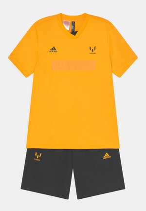 MESSI SET UNISEX - Camiseta estampada - semi solar gold/black