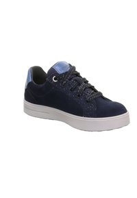 Navyblaue Wildleder-Sneaker mit metallischen Akzenten, weißer Gummisohle, runder Zehe und schwarzem Mesh-Futter. Verfügt über graue Schnürsenkel und Ösen.