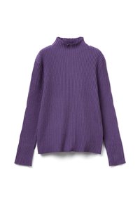 Lila gerippter Rollkragenpullover mit langen Ärmeln, der einen hohen Kragen und eine lockere Passform bietet. Das strukturierte Material verleiht dem Design Tiefe.