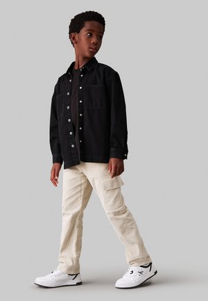 Calvin Klein Jeans Pantaloni cargo - pelican