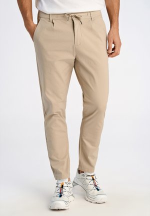 CROPPED RIP STOP  - Trousers - lt stone
