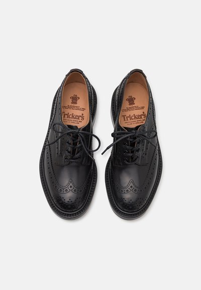 Tricker's BOURTON FIT - Pantofi eleganți cu șireturi - black