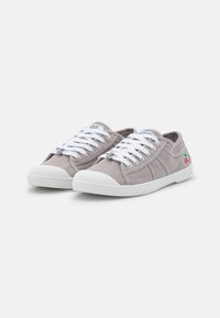 Le Temps Des Cerises BASIC - Zapatillas - paloma