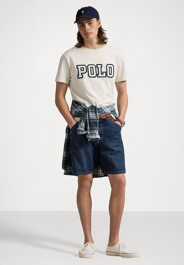 CLASSIC FIT LOGO - Print T-shirt - nevis2