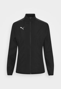 Zwart lichtgewicht jack met een hoge kraag, een ritssluiting over de volledige lengte en het Puma-logo op de linkerborst. Gladde textuur en lange mouwen.