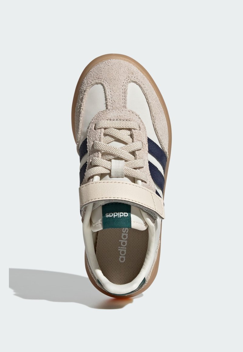 adidas gazelle silver green womens adidas Nmd R2 PK White 8.5