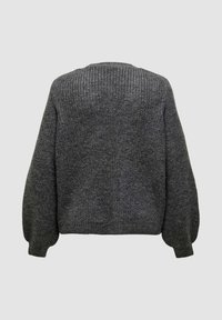 Maglione grigio lavorato a maglia con una texture a coste, maniche oversize e orlo curvo. Il retro presenta un design senza cuciture e senza chiusure.