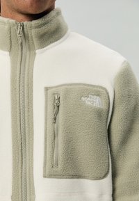 The North Face M YUMIORI FULL ZIP - Fleecejakke - white dune/clay grey