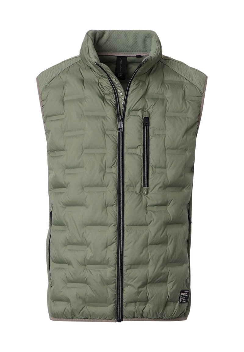 Pikowana oliwkowa kamizelka z wysokim kołnierzem, zamkiem błyskawicznym z przodu i bocznymi kieszeniami; charakteryzuje się teksturowanymi ramionami i odblaskowymi akcentami.