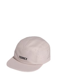 Casquette beige clair au design structuré, panneaux latéraux en maille pour la ventilation, avec le logo "TERREX" en noir à l'avant. Texture de tissu douce.