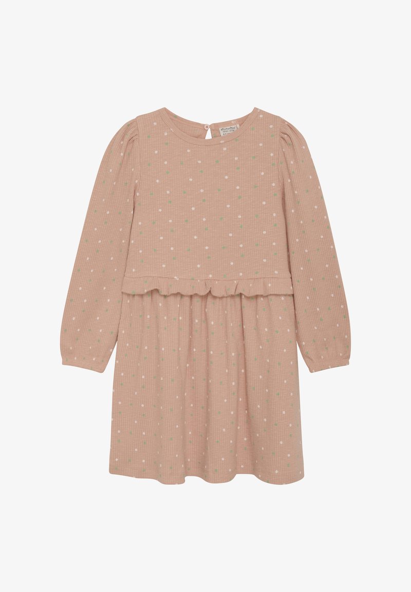 Różowa sukienka z długim rękawem, w białe i zielone kropki, o teksturowanej tkaninie, z zebranym w talii krojem i falbanistym dołem. Zapięcie z tyłu w kształcie łezki z guzikiem.