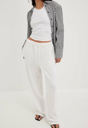 NA-KD Pantalon classique - white