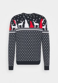 Marineblauer Pullover mit weißen Rentieren, Bäumen und Schneeflocken. Stricktextur mit roten Akzenten. Traditionelles Weihnachtsmuster über das gesamte Kleidungsstück.