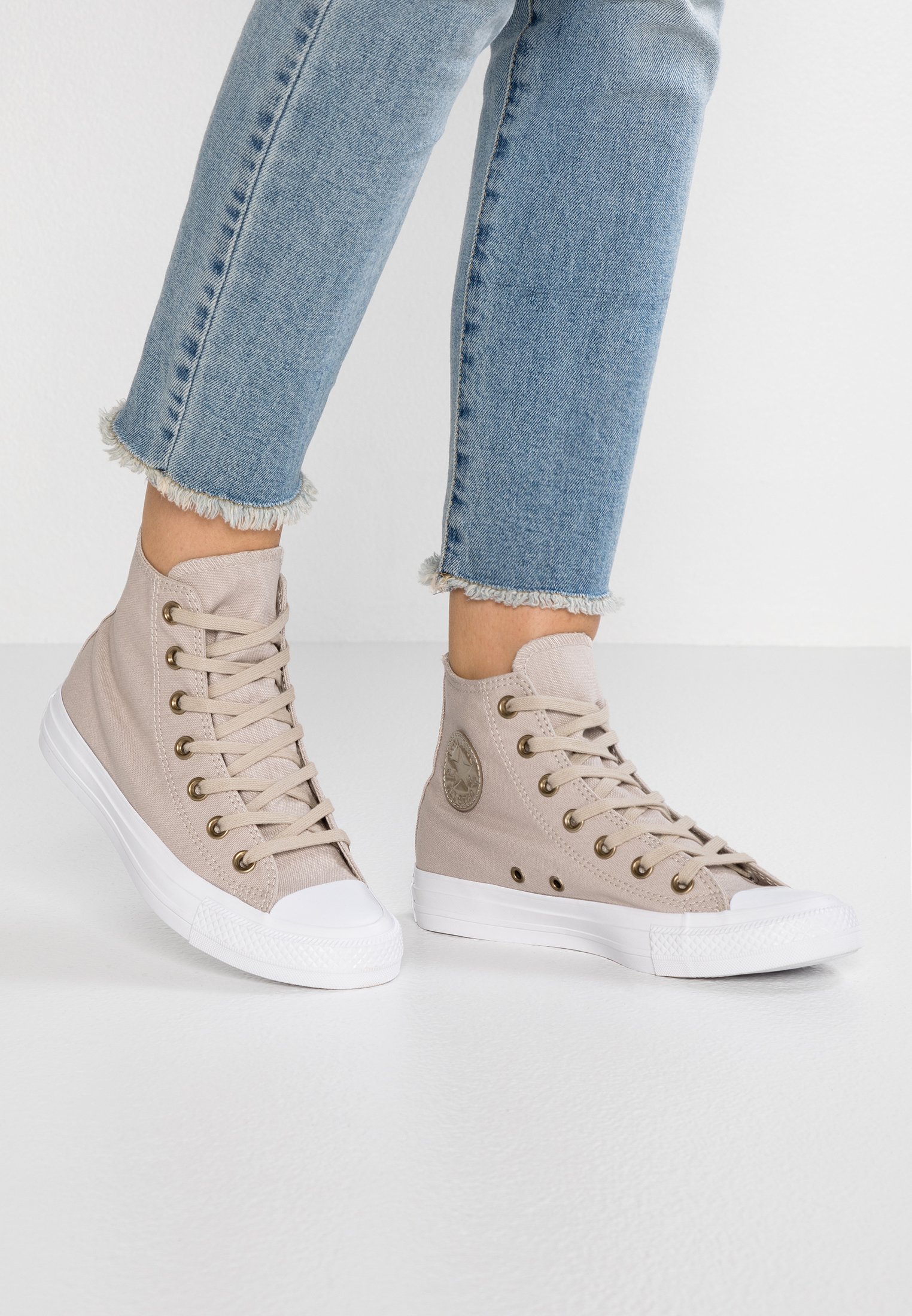womens taupe suede boots