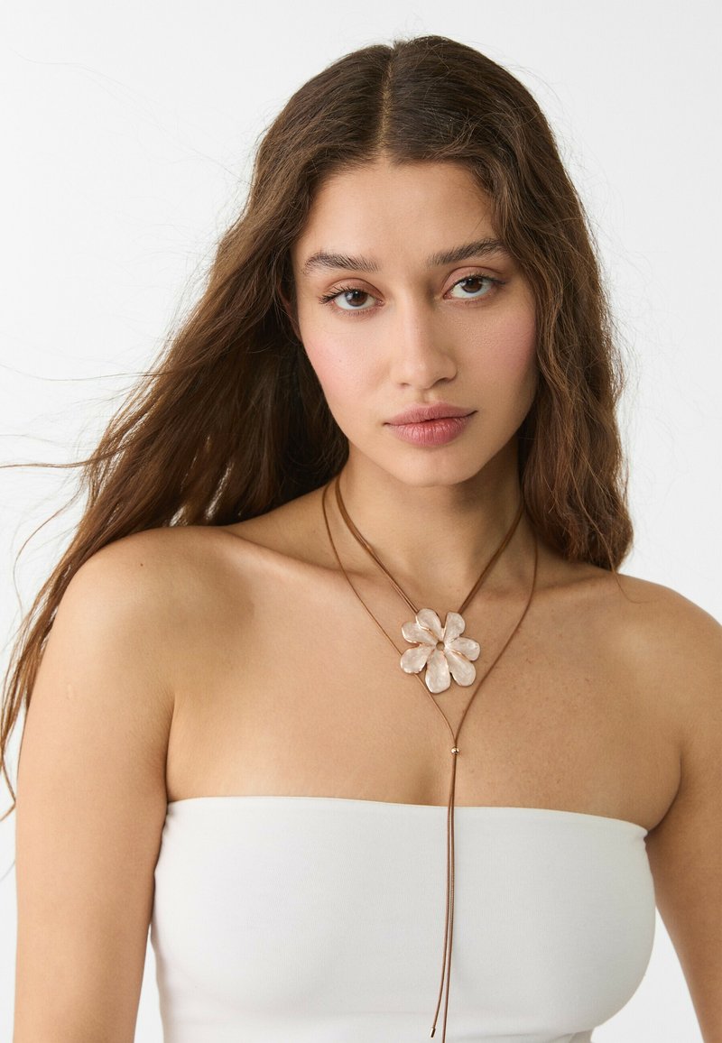 Stradivarius FLORAL  - Collana - beige