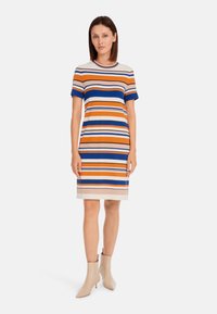 Marc Cain Strickkleid - bright pumpkin