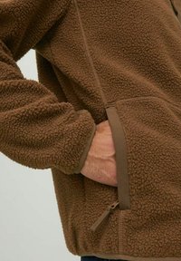 R.D.D. ROYAL DENIM DIVISION RDD AXL - Fleecejacke - dark earth