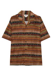 Kortærmet skjorte med krave, med et geometrisk mønster i orange, sort og hvid, lavet af letvægtsstof. Fem knapper synlige.