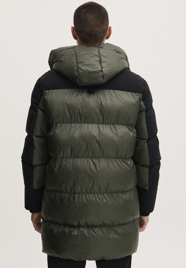 BHOUTERWEAR - Winter coat - forest night2