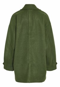 Manteau oversize en laine vert olive avec épaules tombantes, manches longues et détail de couture centrale à l'arrière.