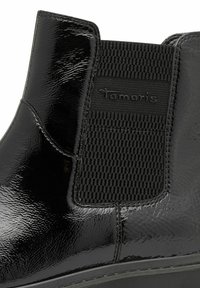 Tamaris CHELSEA - Gležnjače s platformom - black patent