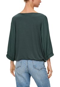 s.Oliver MIT GLATTER RÜCKENPARTIE - Bluzka z długim rękawem