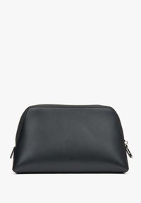 Černý zipový sáček z hladkého syntetického materiálu; zaoblený vršek, plochý základ, čisté linie a stříbrné kovové akcenty. Ideální pro organizaci.