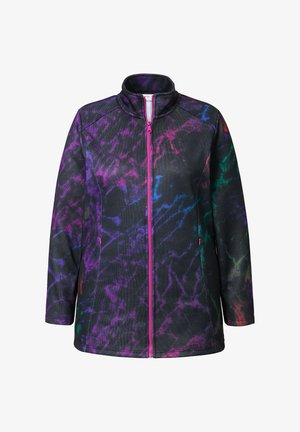 Giacca nera con motivo tie-dye colorato in viola, blu e verde. Presenta un colletto alto e una chiusura frontale con zip con accenti rosa.