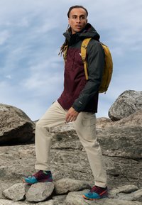 The North Face M QUEST TRICLIMATE JACKET - Chaqueta outdoor - alpine plum/asphalt grey