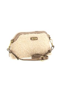 Borsa a tracolla beige con texture, rifiniture in pelle taupe, zip dorata, tracolla removibile e etichetta dorata del marchio sul davanti.