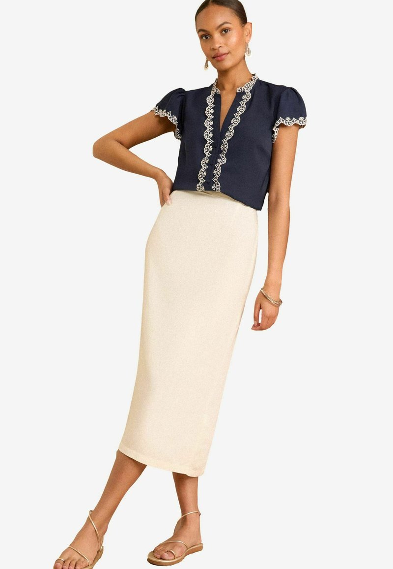 Love & Roses V NECK SLEEVE REGULAR FIT - Pluus - navy blue satin
