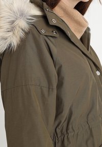 Whistles Parkas - khaki