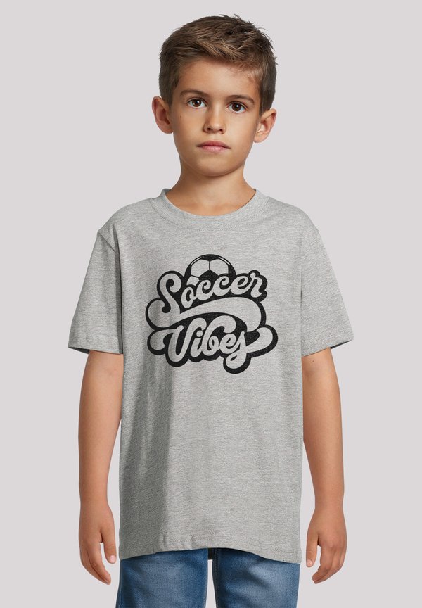 SOCCER VIBES TYPOGRAPHY GRAPHIC - T-Shirt print