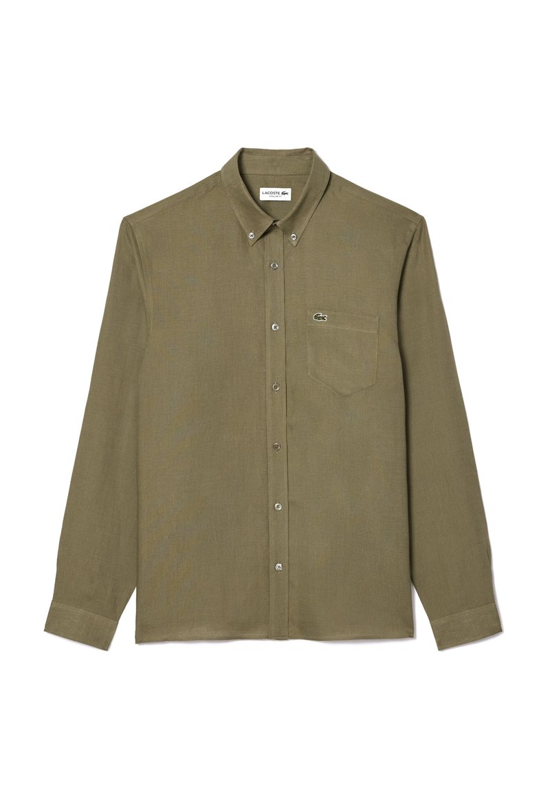 Camicia olive verde a maniche lunghe in tessuto texturizzato, con colletto a camicia, taschino sul petto e un piccolo logo ricamato.