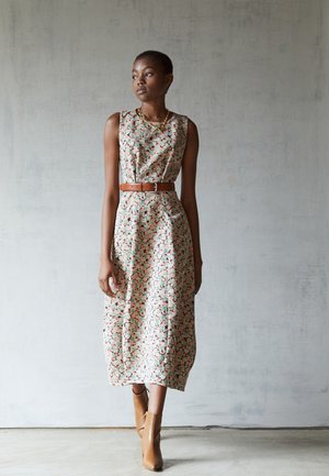 EASY DRESS - Day dress - bright flower shower