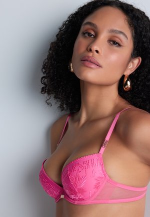 Soutien-gorge push-up - exciting pink