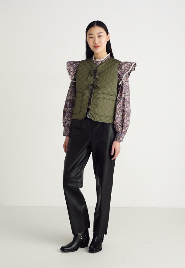 NMIRIS QUILTED BOW VEST - Waistcoat - kalamata2