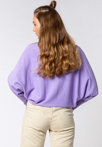 Sublevel Strickpullover - light purple