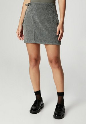 Wrap skirt - grey