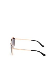 Occhiali da sole con montatura in metallo color oro rosa, lenti scure e punte delle aste in plastica nera; design rettangolare oversize leggermente curvo.