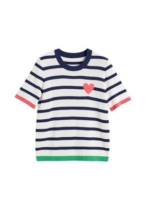 Gestreepte T-shirt met korte mouwen in crème en marineblauw, met een roze hartgrafiek op de borst en groene afwerking aan de zoom en mouwen.