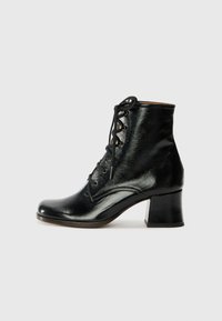 Chie Mihara TAMUJO47 - Classic ankle boots - dunpak black