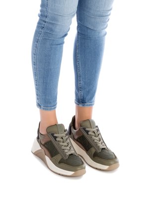 Zapatillas verde oliva mujer | en Zalando