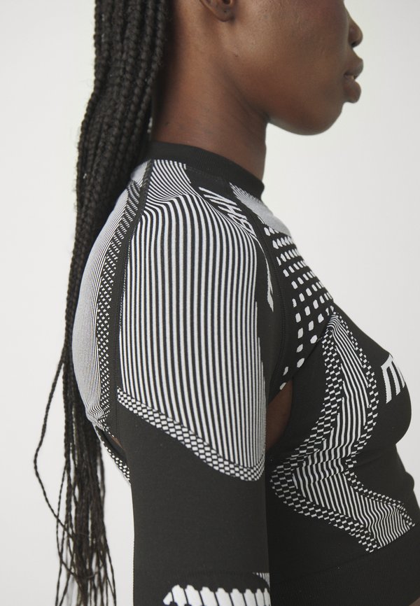 SPORT SHRUG LONGSLEEVE - Long sleeved top2