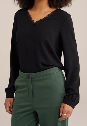 Blouse - black