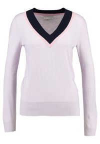 Helles rosa Sweatshirt mit tiefem V-Ausschnitt und marineblauer Einfassung. Lange Ärmel mit gerippten Bündchen und Saum, aus einem glatten Strickstoff gefertigt.